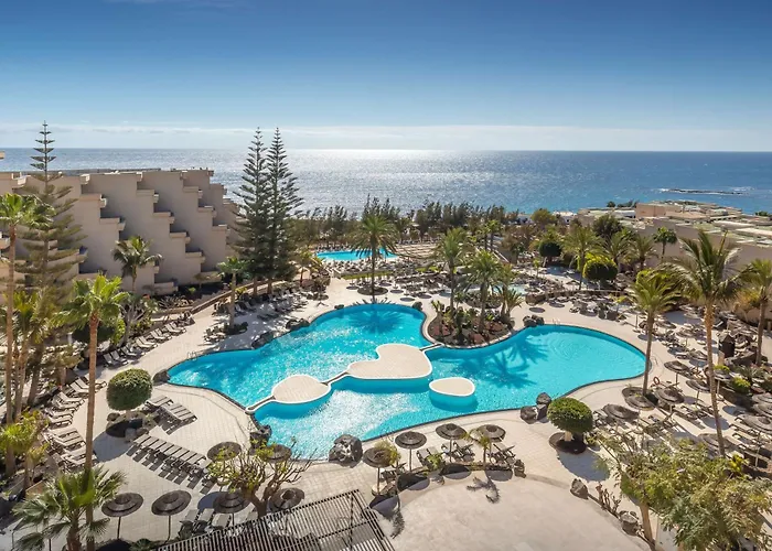 Best Costa Teguise Hotels For Families With Kids